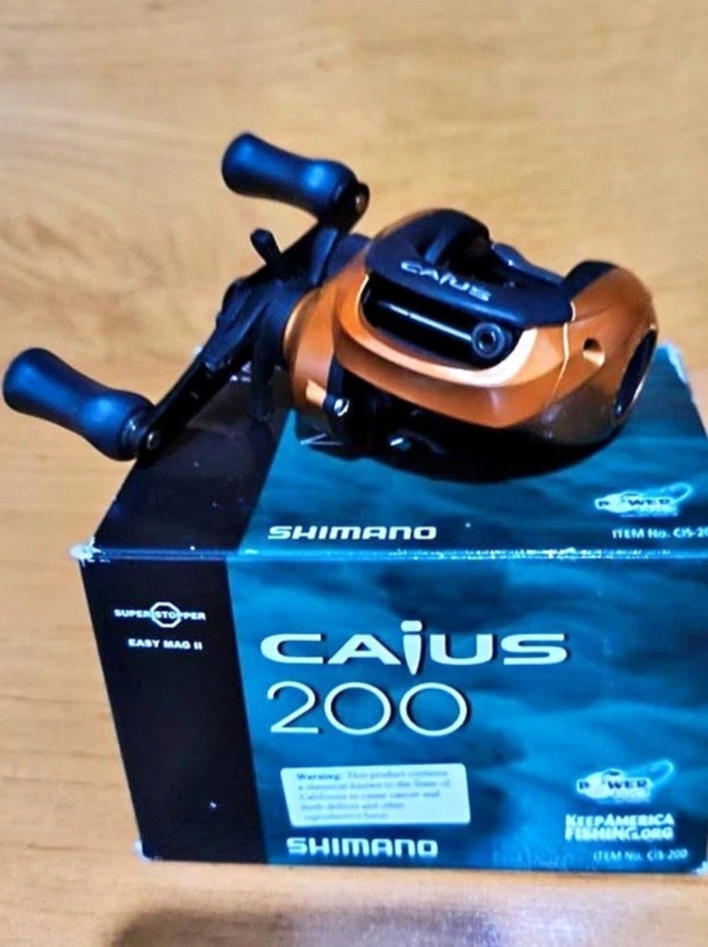Shimano Caius 200 Baitcasting Reel Baitcasting Fishing Reel Black & Brown